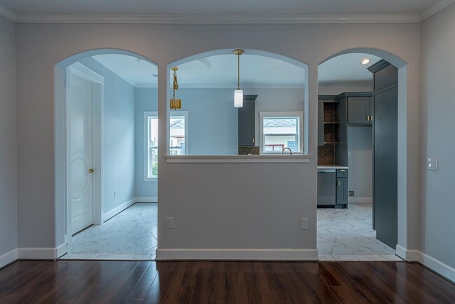 Building Photo - 1801 Rosenberg St