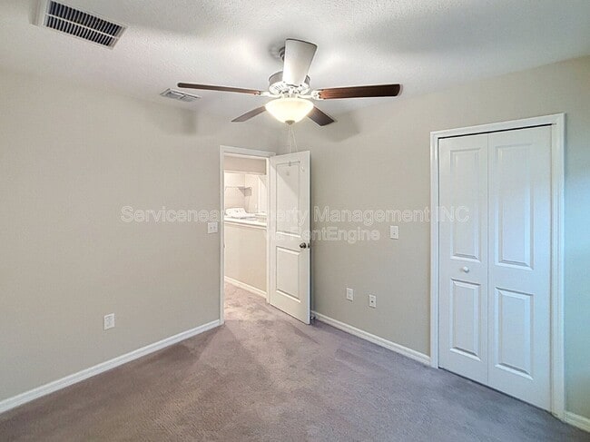 Building Photo - 7012 Samuel Ivy Dr