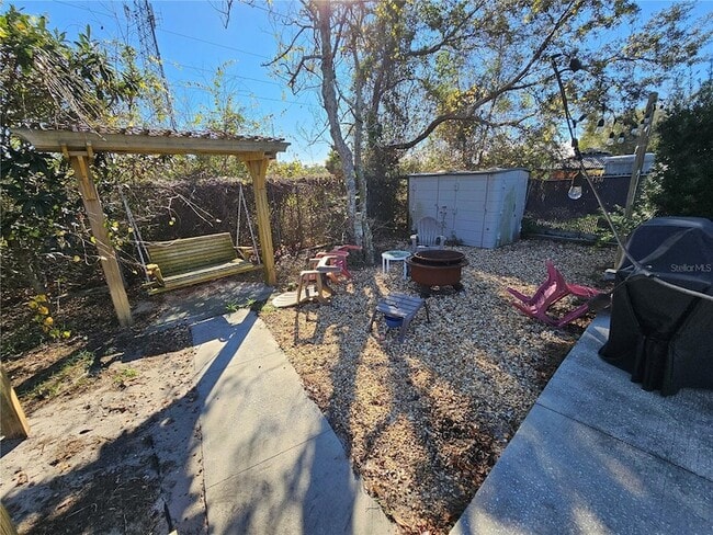 Building Photo - 2088 S Parkton Dr