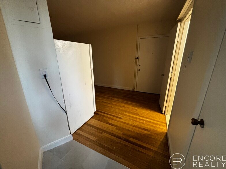 Building Photo - 20 Armington St