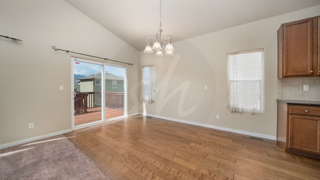 Building Photo - Immaculate Rancher in Spring Creek Neighbo...