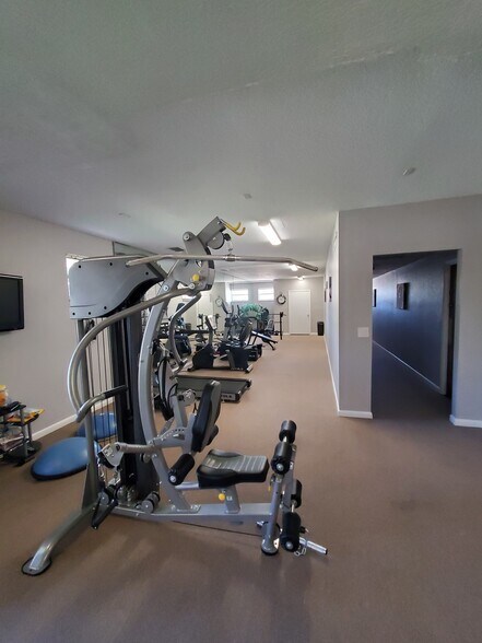 Building Photo - 500 Executive Center Dr
