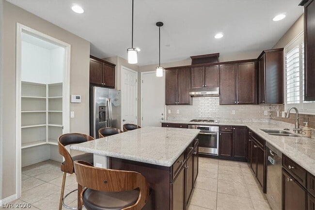 Building Photo - 1428 Ozzie Smith Ave