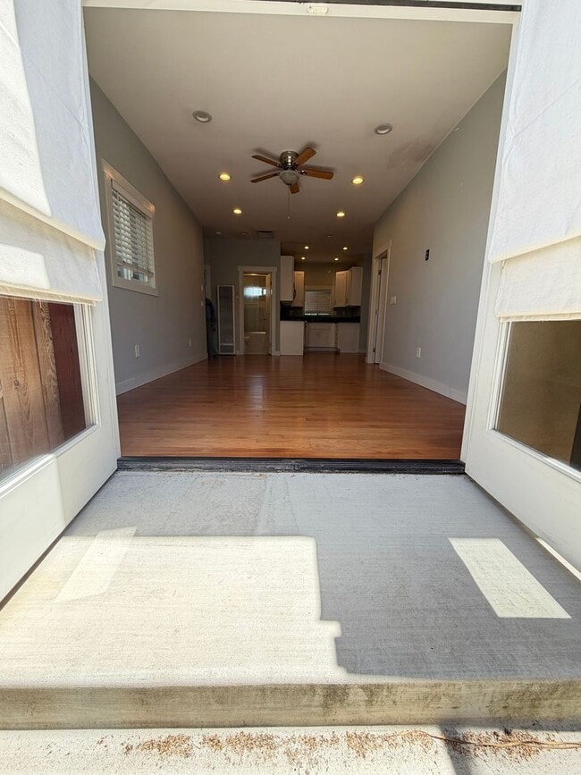 Building Photo - North Park Craftsman House!