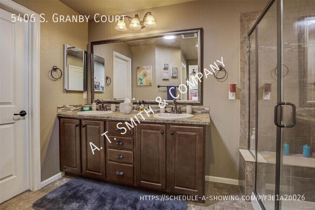 Building Photo - 5406 S Granby Ct