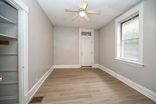 Building Photo - 2342 Chickasaw St