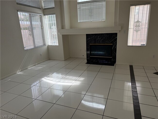 Building Photo - 8089 Kentshire Dr