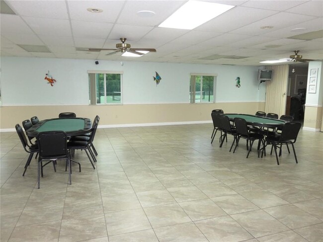 Building Photo - 4911 Sunnybrook Dr