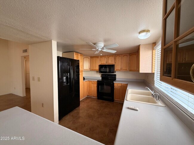 Building Photo - 2526 N 87th Way