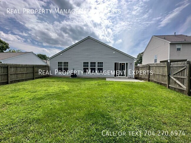 Building Photo - 112 Bosburg Dr