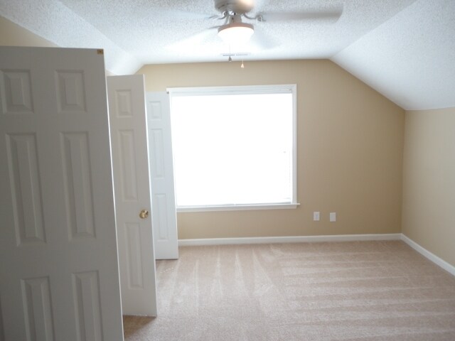 Building Photo - 5805 Brookshadow Dr