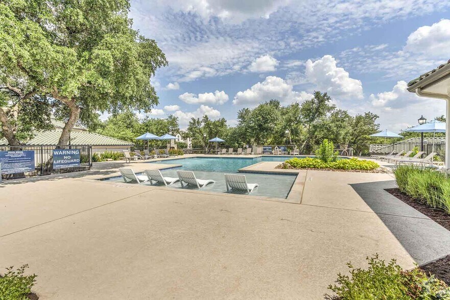 Building Photo - 3400 Ranch Rd 620 S