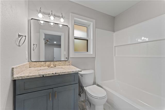 Building Photo - 602 Susan Dr