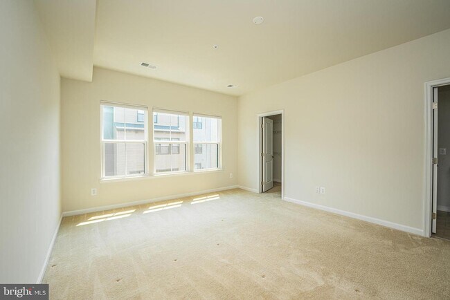 Building Photo - 22322 Tees Ter