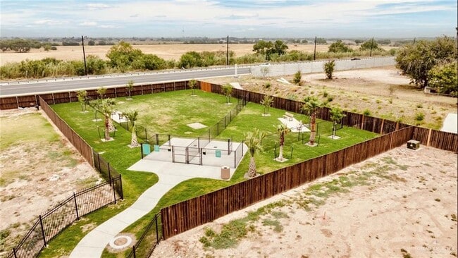 Building Photo - 40 N 14th St