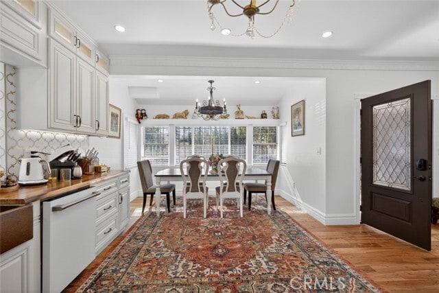 Building Photo - 327 Vine St