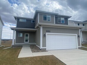 Building Photo - Luxury Newer Construction Home!