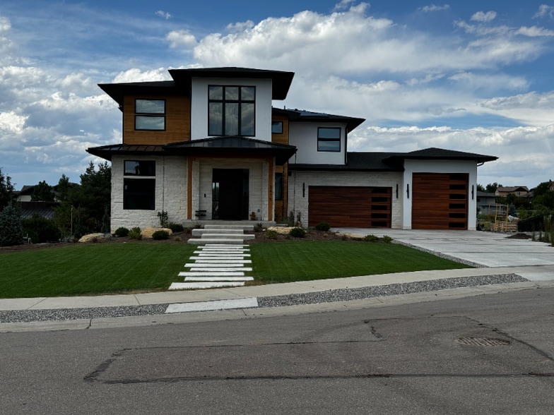 Building Photo - 2475 Montano Ct