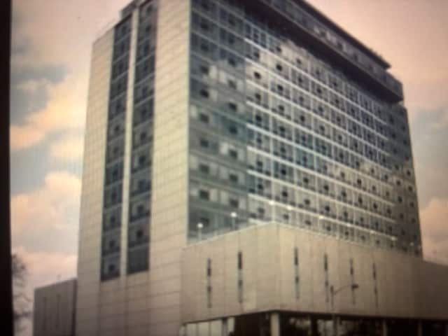 Primary Photo - 7234 W North Ave