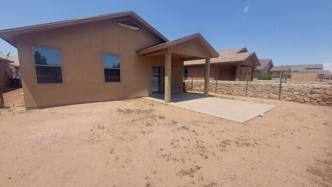 Building Photo - 4768 Joseph Rodriguez Dr