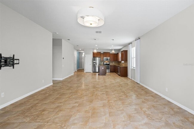 Building Photo - 5524 107th Terrace E