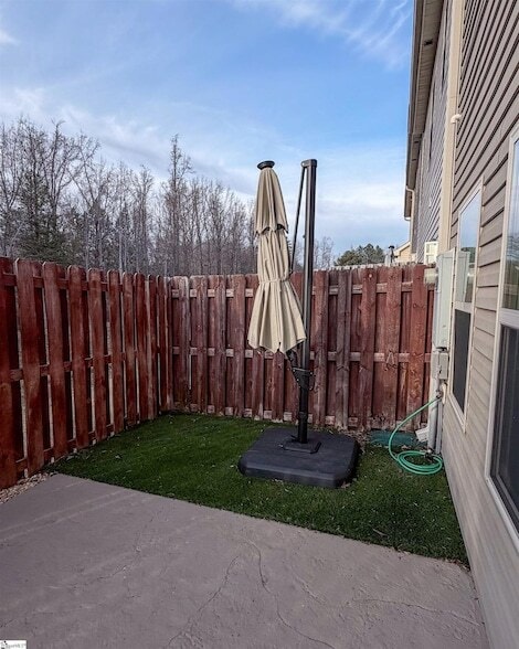 Building Photo - 428 Woodbark Ct