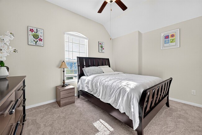 Building Photo - 10519 Forfar Ln