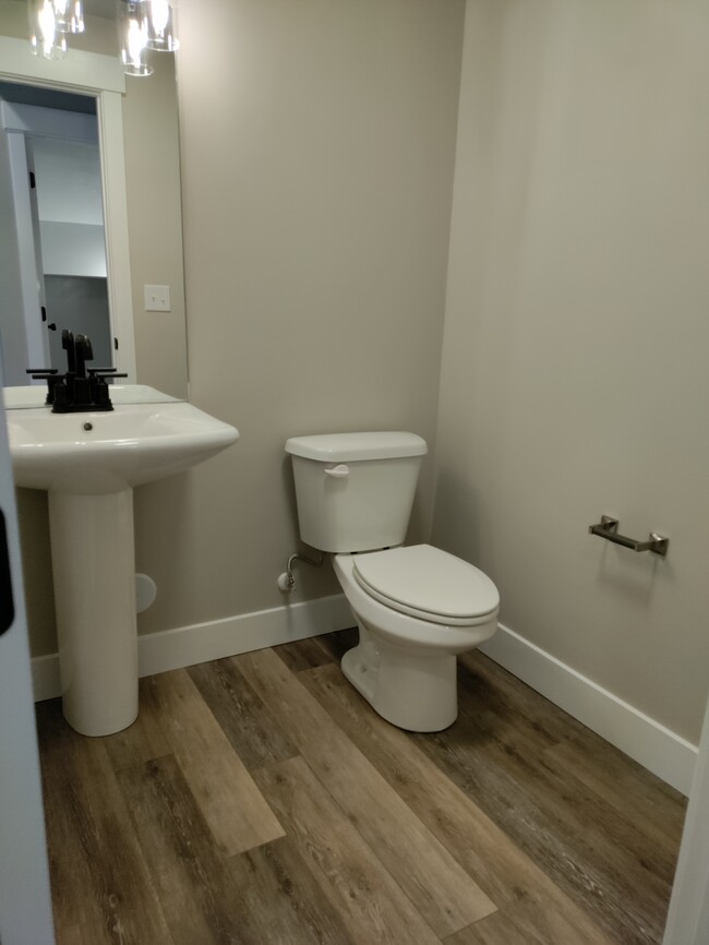 Downstairs Bathroom - 2897 Sunburst Dr