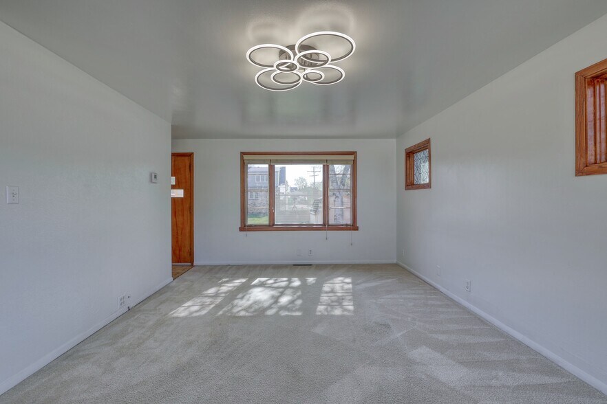 Building Photo - 4834 N 106th St