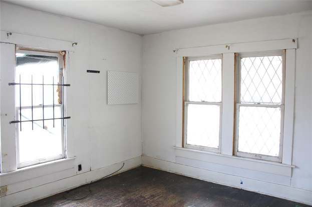Building Photo - 1416 Featherstone St