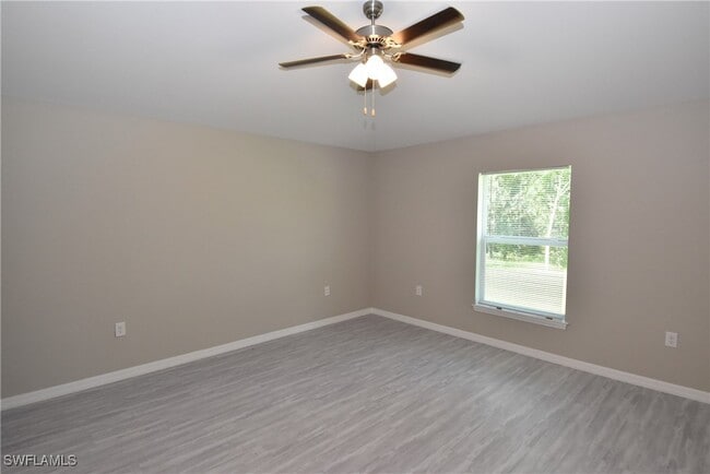 Building Photo - 2121 Firebrand Rd