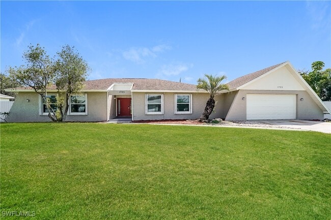 Primary Photo - 1725 SW 2nd Pl