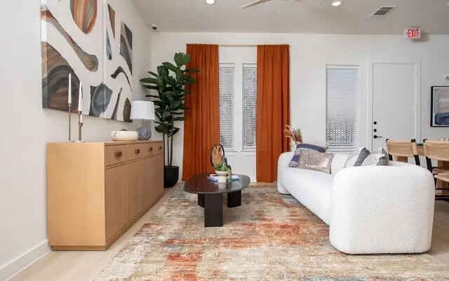 Building Photo - 33200 Forest W St