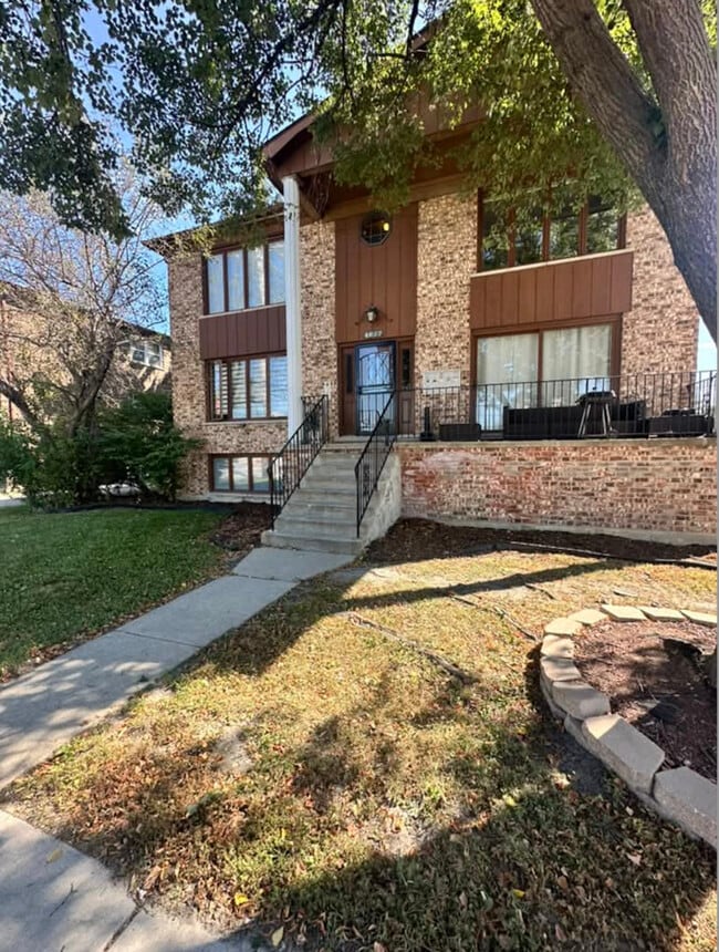 Building Photo - 4627 Eberly Ave