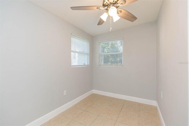 Building Photo - 7113 Parison Dr