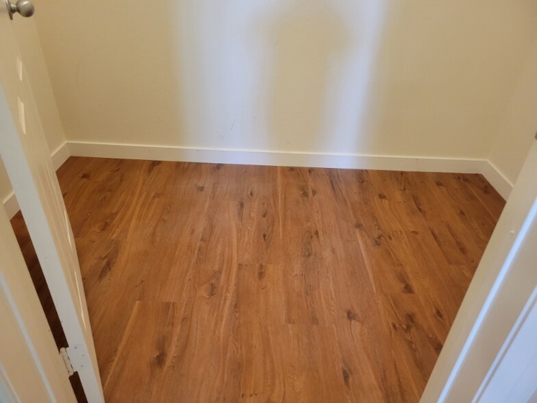 Building Photo - 44734 Adam Ln