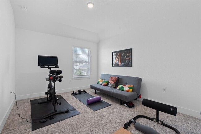 Building Photo - 16913 Adoro Dr