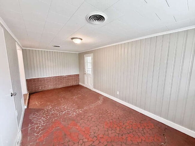 Building Photo - 4349 Newton Dr