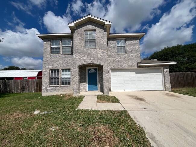 Primary Photo - 5202 Fountain Lake Dr