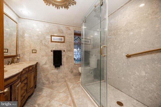 Building Photo - 2568 Pike Ave