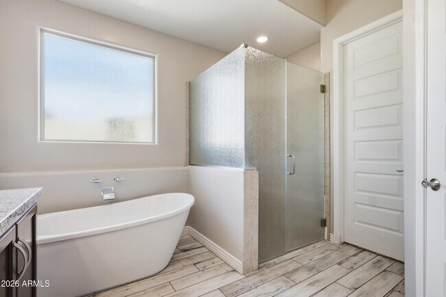 Building Photo - 3550 W Wildwood Dr