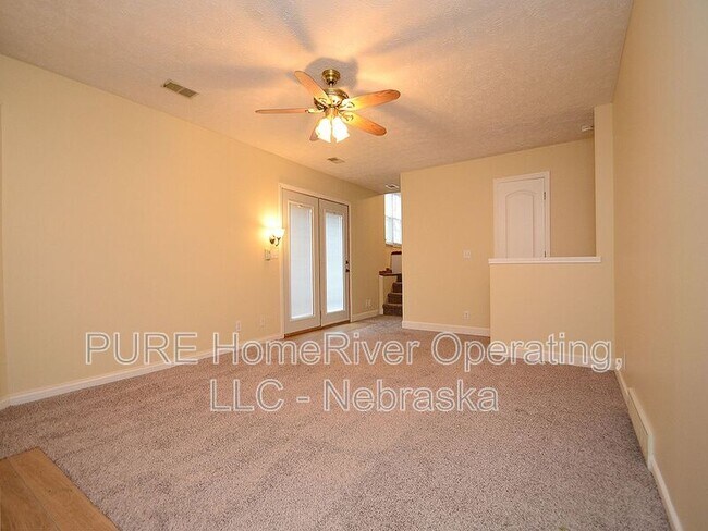 Building Photo - 2121 S 163rd Cir