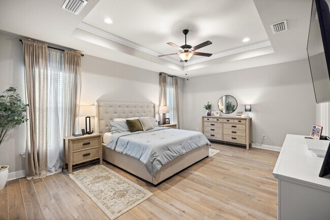 Building Photo - 212 Blaze Blvd