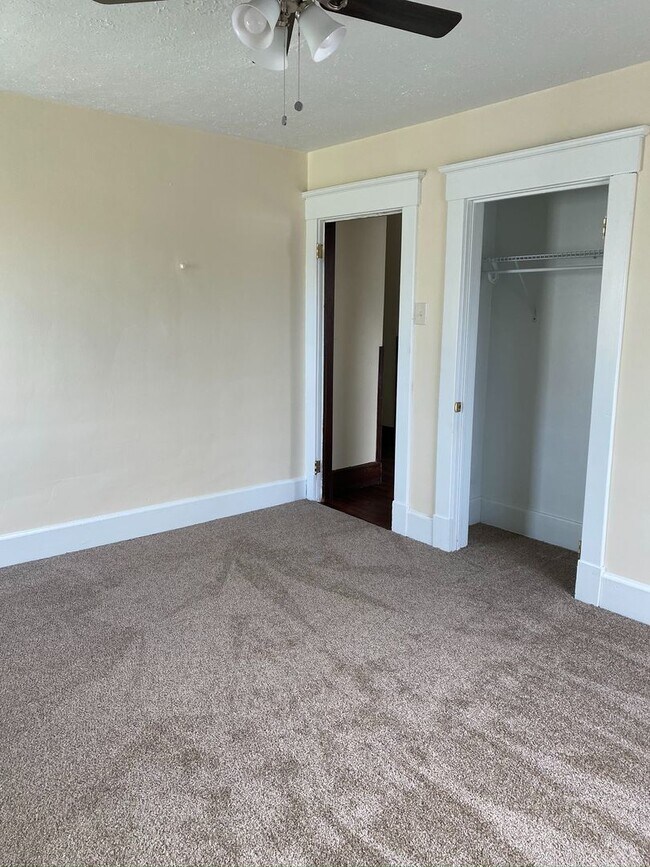 Building Photo - 326 E Liberty St