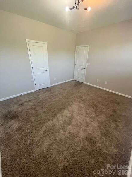 Building Photo - 5714 Rivulet Wy