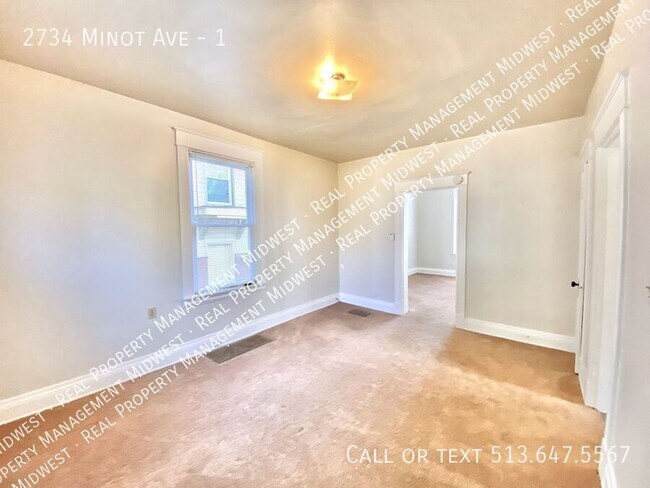 Building Photo - 2734 Minot Ave