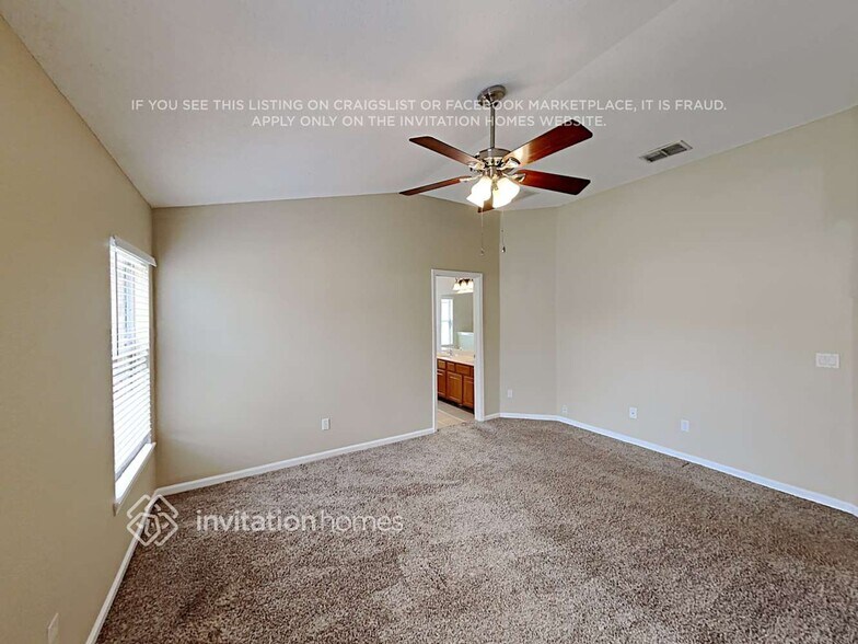 Building Photo - 3635 Live Oak Hollow Dr