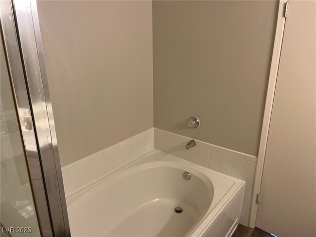 Building Photo - 7905 Idledale Ct