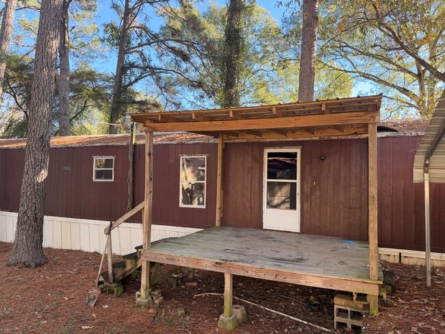 Building Photo - Trailer 15