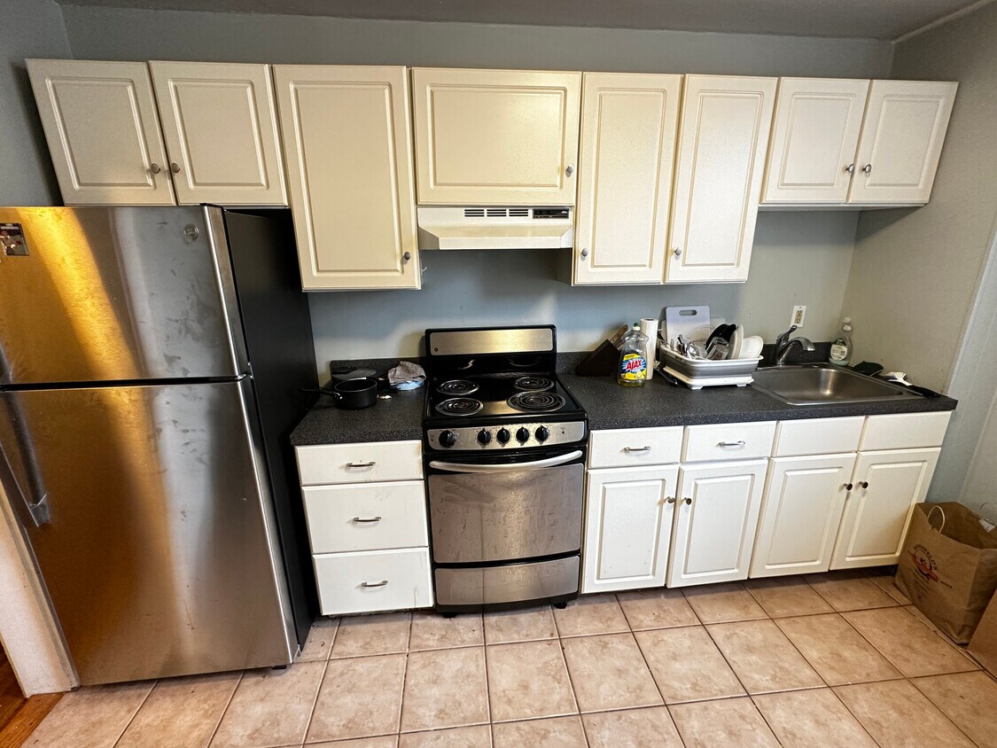 Apt 12 - 11 Gorham St